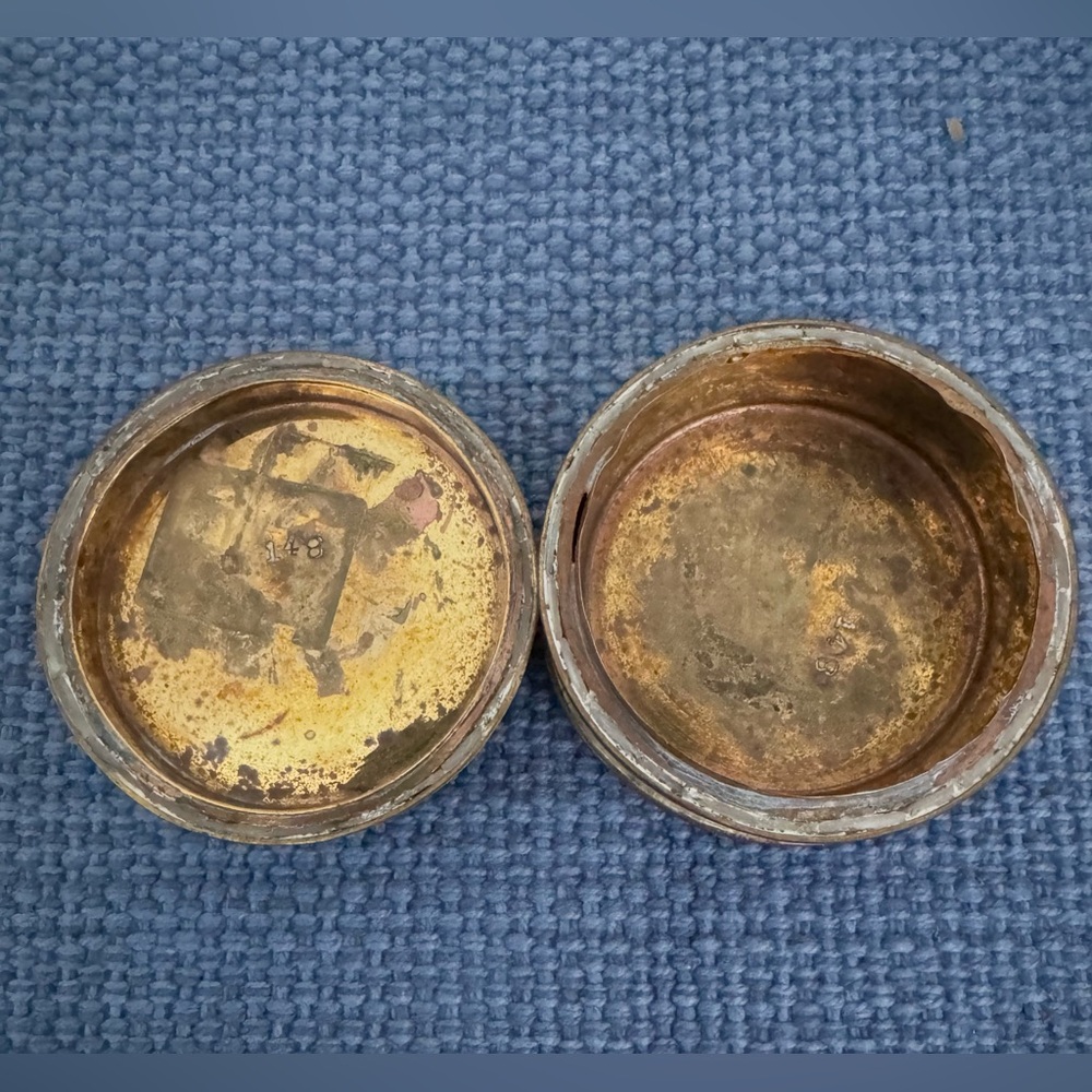 Vintage Mother of Pearl & Brass Round Trinket Box - Picture 3 of 7